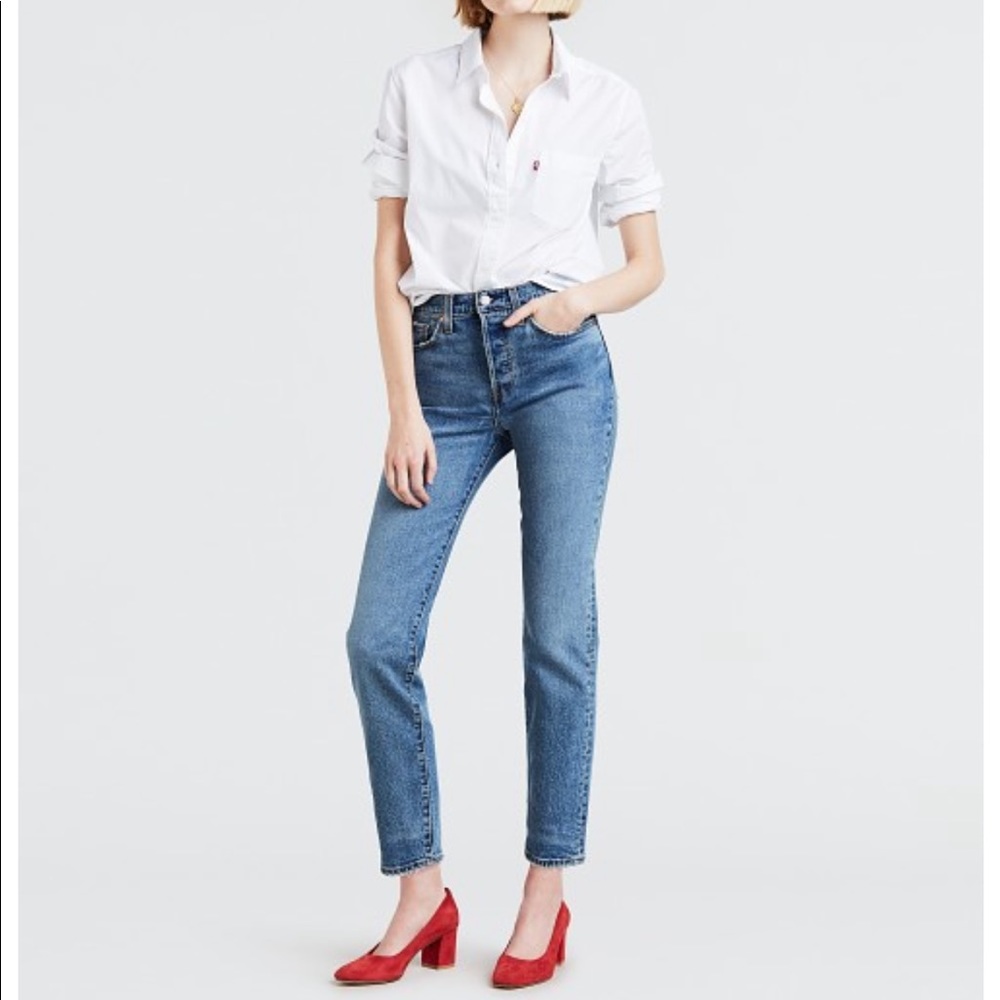 Levi’s Premium Wedgie High Rise Tapered Leg Jeans
